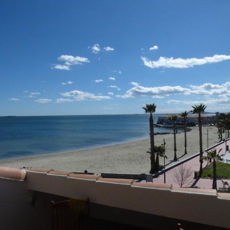 Le Sud Sur Plage Мезе Экстерьер фото